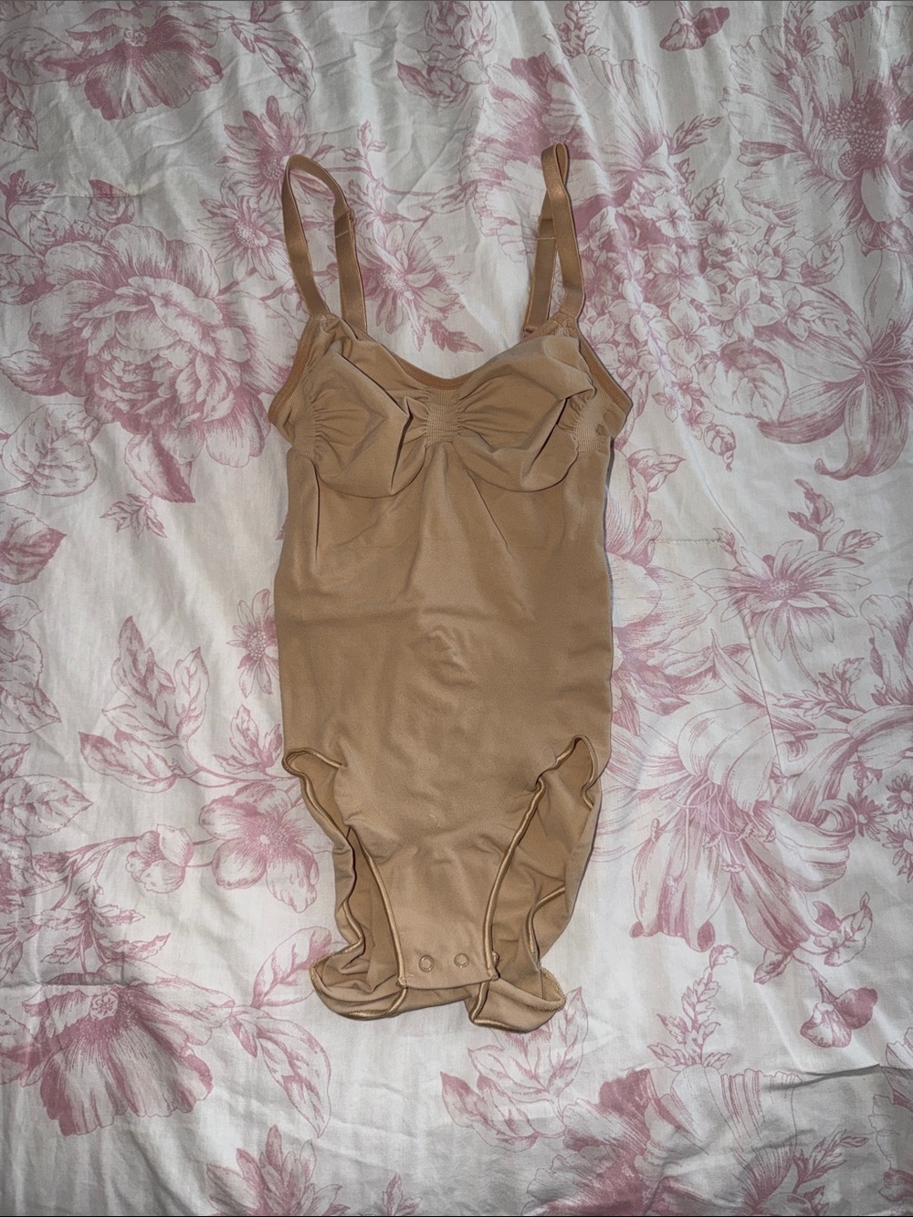 Skims Women’s Shaping Bodysuit - Nude